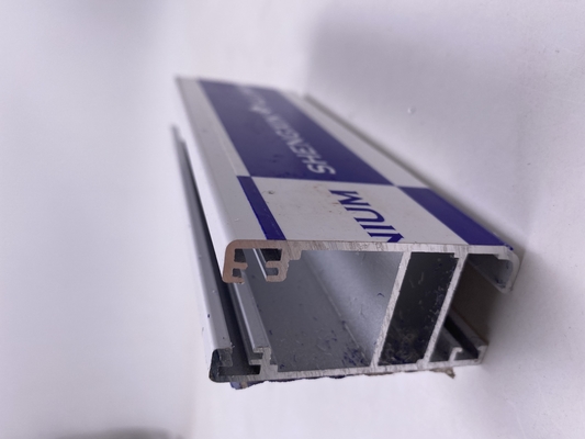 Profil de garde-robe en aluminium SX-8090 Fabriqué en alliage d'aluminium extrudé 6063