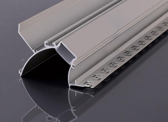 Profil/canaux de barres d'extrusion en aluminium à bande LED avec service de traitement de soudage