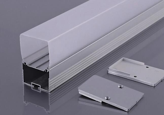Profil/canaux de barres d'extrusion en aluminium à bande LED avec service de traitement de soudage