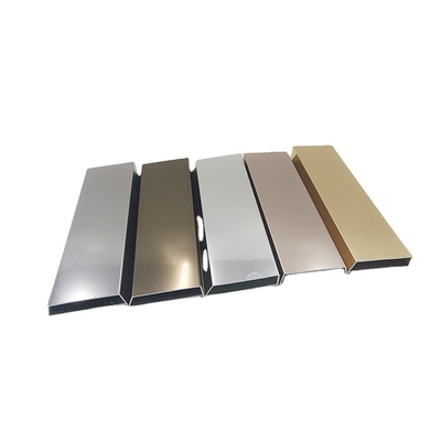Profiles en aluminium pour fenêtres et portes de la série 6000 avec finition de surface revêtue de poudre