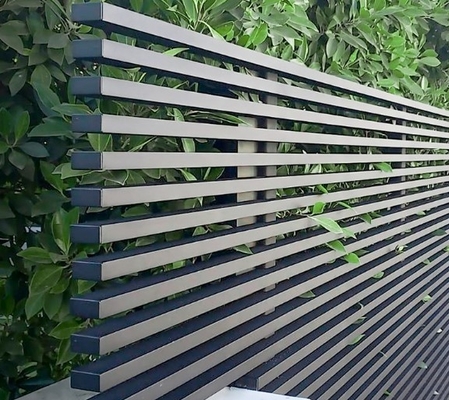 Alloy Modern Garden Black Vertical Tube Fence avec service de coupe et revêtement en poudre