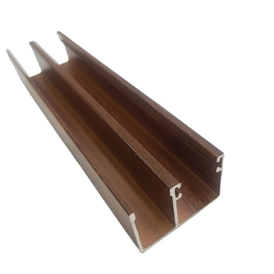 6063 T5 revêtement en poudre anodisant profils en aluminium de couleur bois pour fenêtres et portes certifié ISO