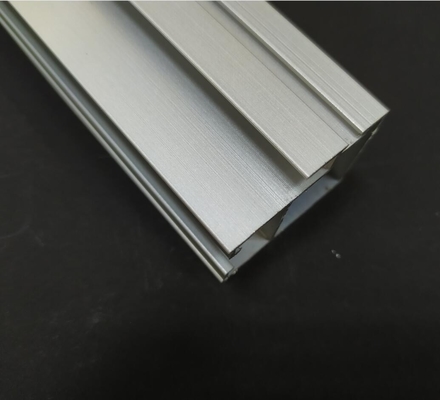 Profiles en aluminium 6063 T5 T6 personnalisés pour portes et fenêtres Épaisseur 0,8 mm-2,0 mm