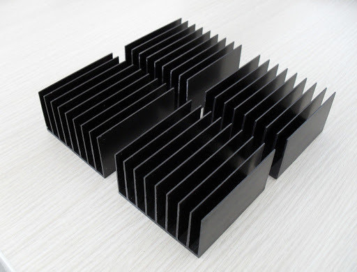 Profiles industriels en aluminium de série 6000 pour un contrôle thermique d'épaisseur personnalisé