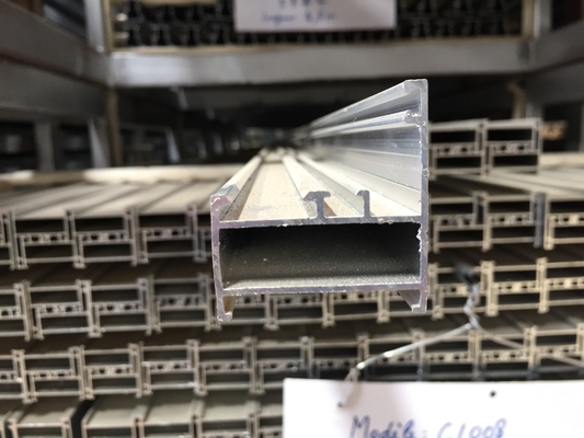 Profil d'aluminium enduit en poudre pour solutions personnalisées de fenêtres et de portes alliage 6082