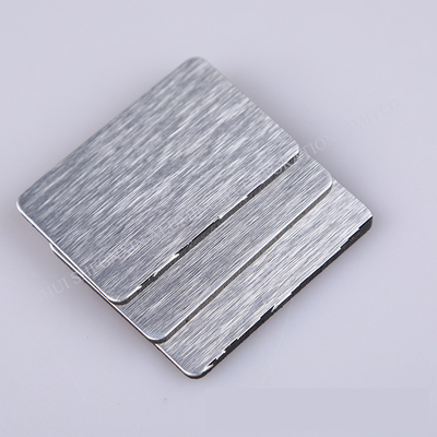 Panneau traditionnel extérieur Panneau sandwich en aluminium avec miroir en aluminium Croix blanche