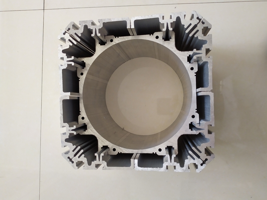 Obtenez les meilleures offres sur les profils industriels d'aluminium et l'usinage à Shengxin dans l'est