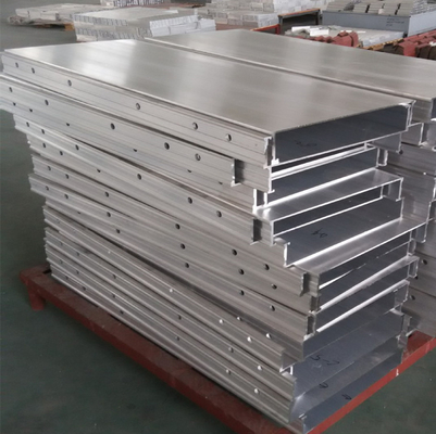 Tolérance ± 1% Profiles en alliage d'aluminium de la série 6000 pour le système de coffrage de construction