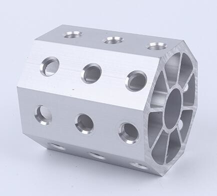 Tubes en aluminium EGT de qualité industrielle pour les lignes d'assemblage de carrosserie en blanc dans l'industrie automobile