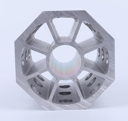 ±0,13 Tolérance du tube en aluminium pour les lignes d'assemblage de carrosserie en blanc dans l'industrie automobile