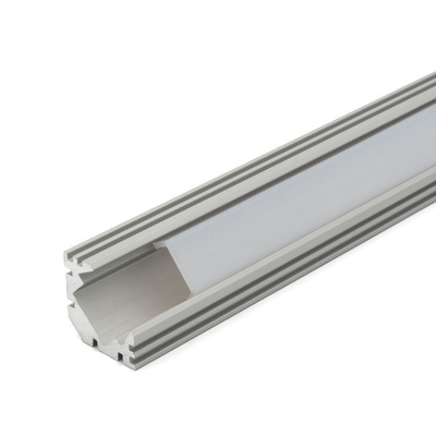 Profil extrudé en aluminium LED de longueur personnalisée par Shengxin avec norme certifiée ISO