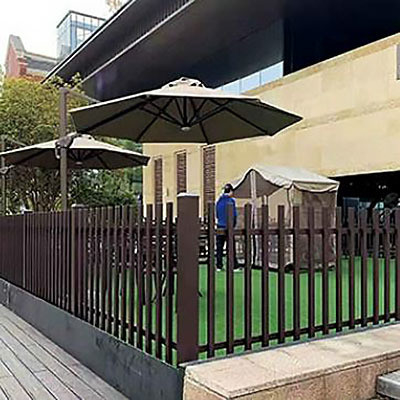 Clôture de jardin Grade 6000 série Noir en poudre enduite en aluminium Vertical Blade Fence