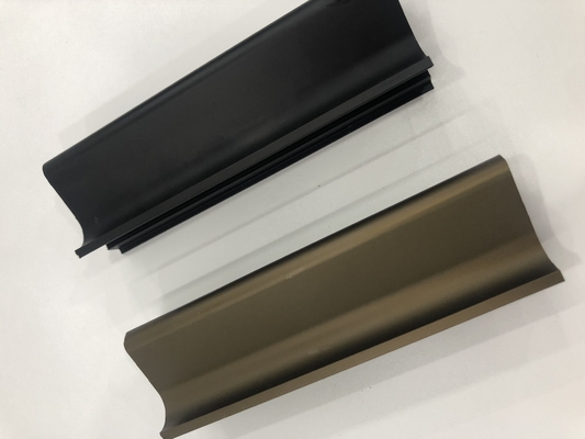 Température T3-T8 Profil en aluminium anodisé pour système de cadre coulissant de fenêtre et de porte