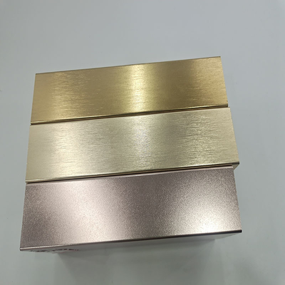 Profil de surface de brosse carré en alliage d'aluminium La solution ultime pour votre entreprise