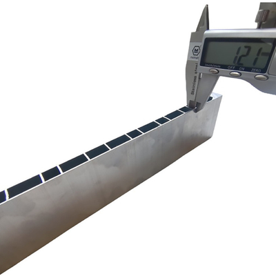 Profils d'extrusion en aluminium à tolérance de couleur de 0,5 mm personnalisés pour la production automobile