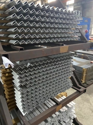 6063/6061 Profiles d'extrusion en aluminium pour le marché étranger