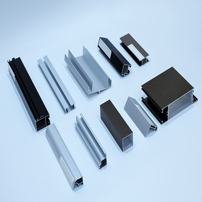 Profiles d'aluminium carrés revêtus de PVDF personnalisés pour fenêtres coulissantes Anhui ShengXin