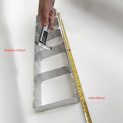 Profiles d'extrusion en aluminium résistant pour camions et bus Longueur de la carrosserie 5,8-6,0 M Tolérance ± 1%