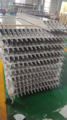 Profiles d'extrusion en aluminium et cadres de fenêtres avec moustiquaires en acier inoxydable