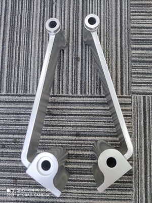 Manches de profilés en aluminium CNC personnalisées pour fenêtres et portes industrielles T5