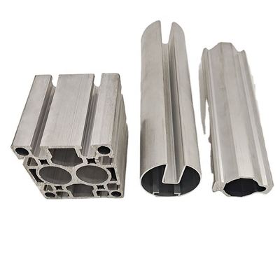 6063 6061 Profiles d'extrusion à fente en alliage d'aluminium T pour applications industrielles sur mesure