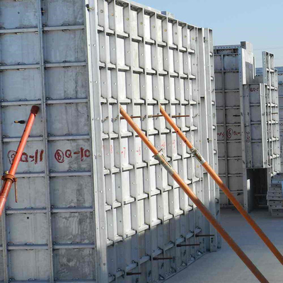 Profil d'extrusion d'aluminium sur mesure pour la construction de systèmes de bâtiments modernes