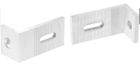 6005 L-Pieds support de montage solaire avec une tolérance de ± 1% alliage d'aluminium Shengxin