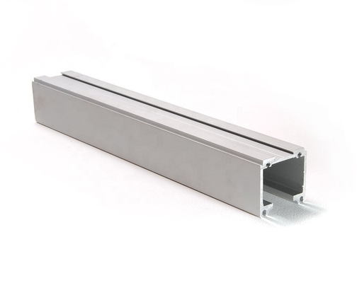 Tracé de rail de rideau en aluminium pour fenêtre de porte avec finition anodisée de 5,8 à 6,0 m de longueur