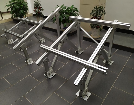 Profil d'aluminium T3-T8 décoratif pour cadres et système de montage de panneaux solaires personnalisés