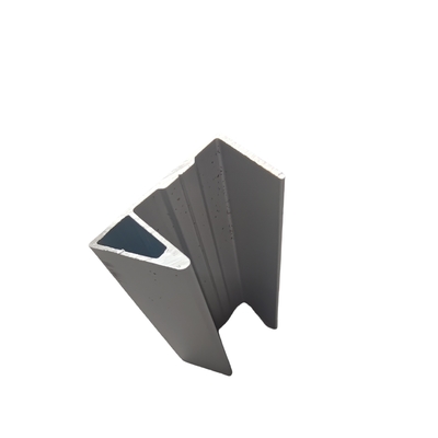 T Service de traitement des profils d'extrusion d'aluminium anodisé à l'argent et au décoiling