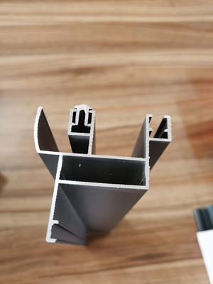 Profils d'extrusion en aluminium OEM en couleurs personnalisées pour anodiser les portes et les fenêtres