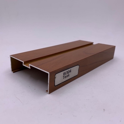 Processus de perçage en profondeur, perçage de précision, découpe CNC, fenêtre en aluminium à grains de bois