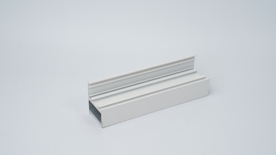 Profiles en aluminium personnalisés pour les fenêtres et les portes en Algérie Tolérance personnalisée ± 1%