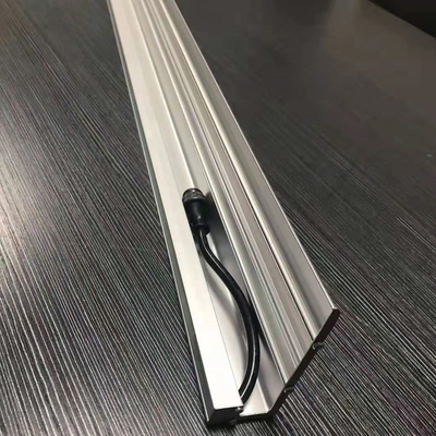 Sensor d'éclairage d'escalier lumière LED avec profilés d'extrusion en aluminium et est un matériau en alliage