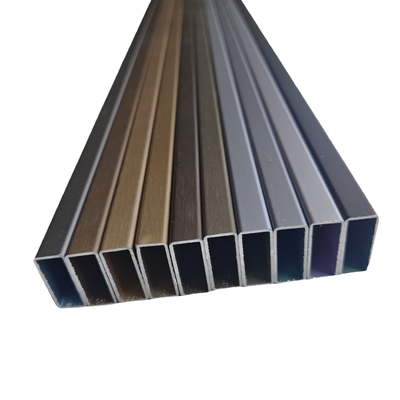 Couche en poudre 6061 6063 T3 T5 T6 Profil d'aluminium d'extrusion industrielle sur mesure