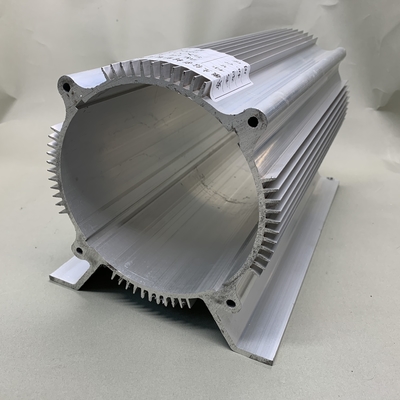 Décoiling 6063 6061 T5 T6 Profil d'aluminium à dissipateur thermique sur mesure pour différentes extrusions