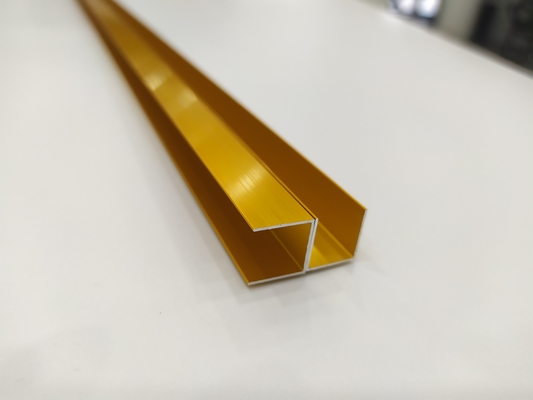 Épaisseur personnalisée bande de profil en aluminium doré avec profil en aluminium U Channel