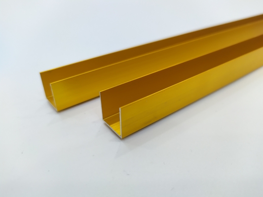 Épaisseur personnalisée bande de profil en aluminium doré avec profil en aluminium U Channel