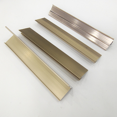 Décoration de meubles d'intérieur Profil de fenêtre en aluminium avec épaisseur personnalisée