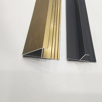 Décoration de meubles d'intérieur Profil de fenêtre en aluminium avec épaisseur personnalisée