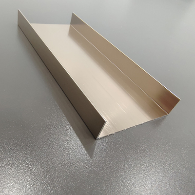 0Épaisseur de 30 mm Profil d'aluminium anodisé personnalisé pour garde-corps en verre en U