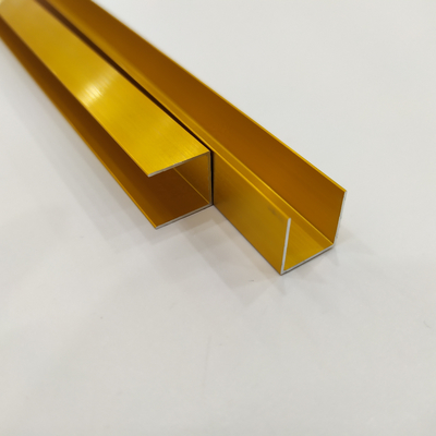 0Épaisseur de 30 mm Profil d'aluminium anodisé personnalisé pour garde-corps en verre en U