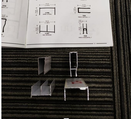 Durabilité inégalée Profiles en aluminium Dorado Temper T3-T8 pour l'architecture du Mexique