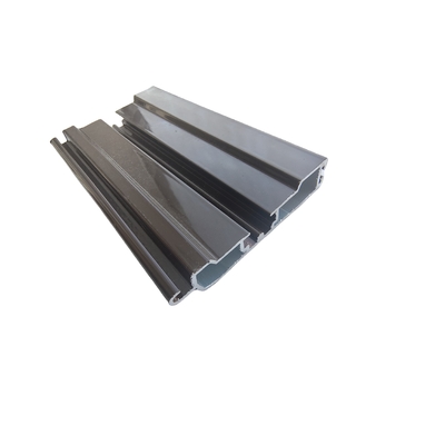 Porte fenêtre Foshan Couche en poudre grise d'aluminium Profiles d'alliage d'extrusion pour les pays d'Afrique de l'Ouest