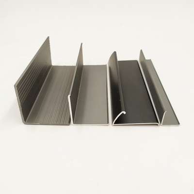Plaque de profilé d'extrusion d'aluminium mince de température T3-T8 en 2023 pour les encapsulations de recouvrements