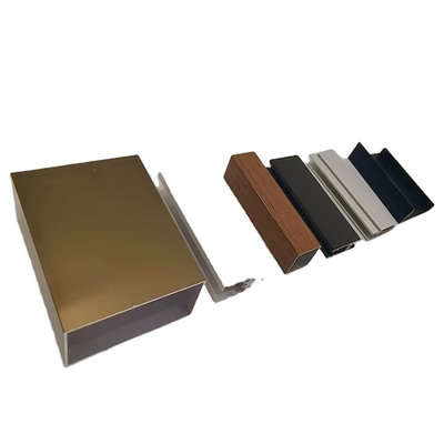 Profil d'extrusion en aluminium d'angle pour une porte coulissante à rupture thermique mince