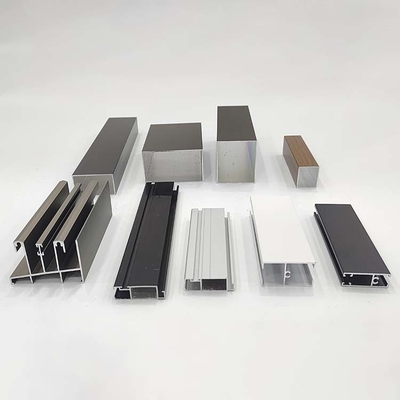 Épaisseur personnalisée 0,30 mm Profiles en aluminium de la série 6000 pour fenêtres et portes