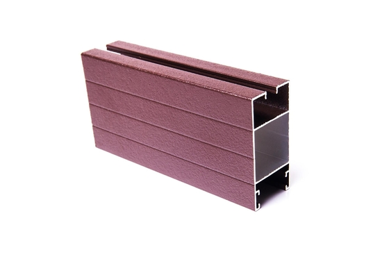 Profil de grain de bois L'aluminium pour la décoration intérieure et extérieure est une tolérance d'alliage de ± 1%