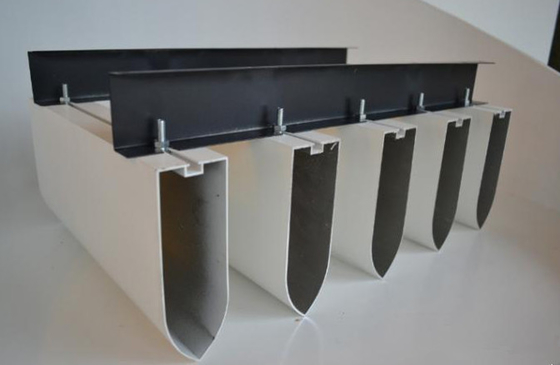 Profil d'aluminium pour les systèmes de plafond en aluminium de famille par Shengxin