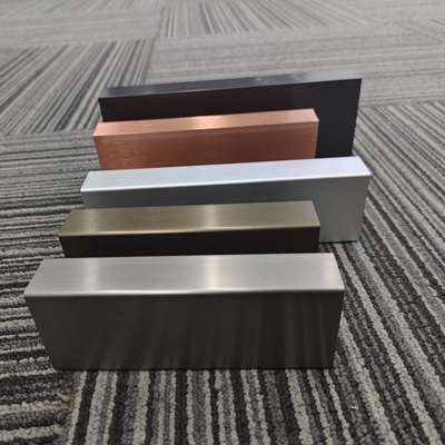 GB5237-2008 Profil de cadre de fenêtre en aluminium standard pour le service de traitement du décoiling